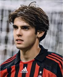 意媒：罗马赴英格兰进行集训，将在英格兰队训练基地进行训练